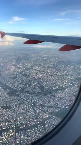 how landing in paris looks like 🥹 #fyp #travel #paris #plane #fypシ 