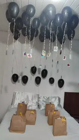 Decorando quarto para fazer surpresa de aniversário para  noivo marido e namorado com balões fitinhas e polaróides #Decorando  #quarto  #surpresa #anivessario  #namorado / #noivo #marido #decoracao  #CapCut1min+ #CapCut 