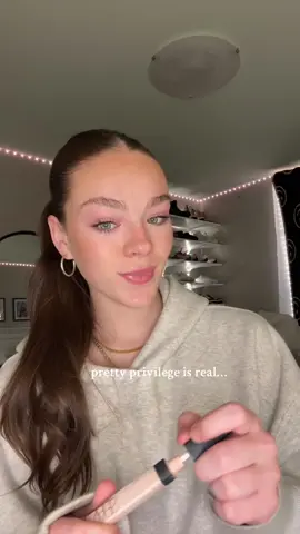 anybody else… #fyp #foryou #prettyprivilege #trending #grwm #makeup #relateble #viral #blowthisup #girls #prettygirls 