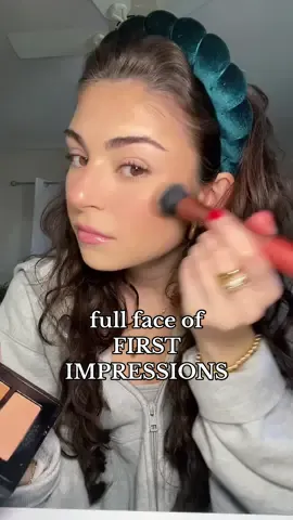 I ♥️ new makeup 🤭🤭🤭    #makeup #makeuptransformation #newmakeup #makeupfirstimpression #MakeupRoutine 