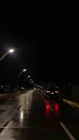 مطر خيـر يارب♥️🫂 .  .#بعقوبه #ديالى #fyp #explore #foryou #fypシ #s #كورنيش #تصويري 