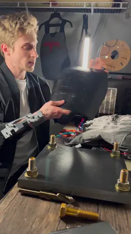 DIY Armor Press! #DIY #armor #LearnOnTikTok #ironman #fyp #viral #foryou