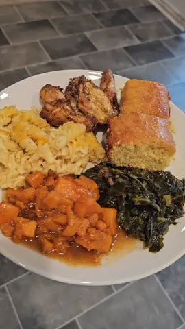 I will never get tired of this meal. it's the perfect family dinner for a Sunday evening after church 🤤😊 #soulfoodcooking #soulfoodsunday #asmrfood 