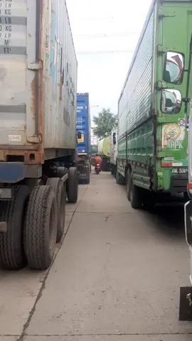 jalan buntu #tanjungpriok #container 