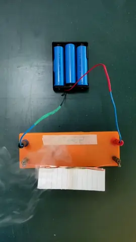 Thí nghiệm tác dụng nhiệt của dòng điện khi đi qua vật dẫn kim loại.  #khtn8 #vatly #điện #physics 