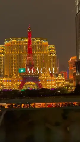 Don’t want to leave this city 🥹✨ Am I dreaming ? #fyp #macau #city #nightview #luxury #citylights 