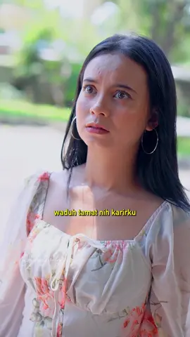 Seleb syuting jadi gembel, malah dikira gembel beneran! #SerialTikTok #TikTokTainment #TikTokSeries #TikTokSeriesFuture #RDLofficialstore #RDLOriginal #RDLBestieee  #RDLBrighteningSoap #sabunpepayapertamadiindonesia #drama #ichalovely #suneedaycreative #dramatiktok #viraltiktok #gembel #seleb #ceo  