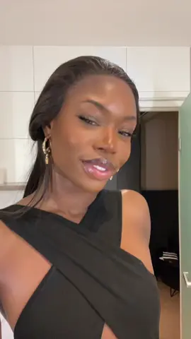 Wanna be hot on this app but my goofiness won’t let me thrive