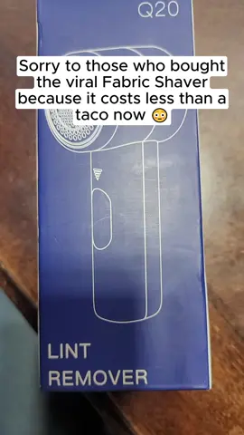 One of the things you think you might not need but in reality you really do😂🫣 #fabricshaver #electric #electricfabricshaver #tiktokshopfinds #viraltiktokshop #tiktokshopviral #tiktokshopsale #MomsofTikTok#easter 