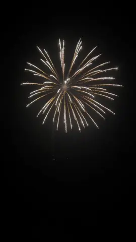 Huge Firework Shells!🔥💥 #fireworkshell #huge #firework #fireworks #feuerwerk #fuegosartificiales #pyro #pyrography #pyroforlife #fyp #foryou 