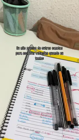 Todo estudante deveria conhecer essa beldade! 🥹🫶🏼 #fy #fyp #foryou #fypシ #foryoupage #fypシ゚viral #reallife ##studentlife #student #dicaestudo #letras #letrasbonitas #letrascursivas #alfabeto #canetapontafina #redacao #redacaoenem #mynumber1 
