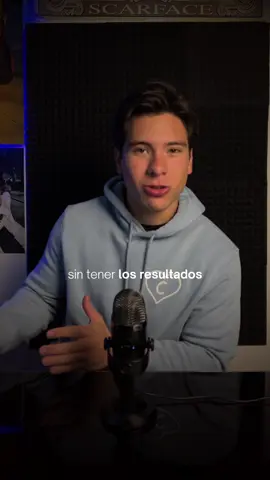 👁️❌ ¿Eres Tan Especial? ❌👁️ Que pasaría si solo nos concentráramos en llevar a cabo los procesos, en vez de los resultados. Si haces 500 flexiones todos los días, probablemente no te veas como Arnold, pero algo si está seguro, y eso es que definitivamente estarás más mamado. Lo mismo pasa con cualquier juego en la vida. #motivacion #podcast #negocios
