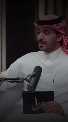 . . دايم ورا الرجال انثى عظيمه . . الرابط فالبايو . . #صالح_العزيزي     #عبدالله_حنيف_اليامي #جزل 