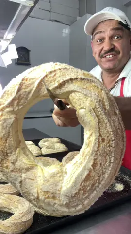 Rosca polvilho azedo facil e pratica fazer #receitas #confeitaria #rotina 