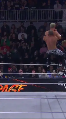 #OrangeCassidy & #TrentBeretta defeated ROH World TV Champion #KyleFletcher & #PowerhouseHobbs during #AEWRampage ! #aew #allelitewrestling #prowrestling #doncallisfamily 