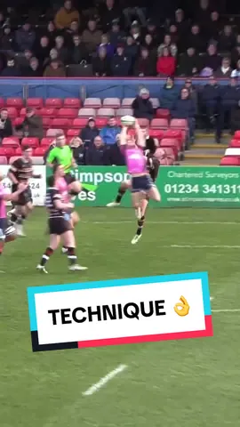 The catch 🤝 The step #rugby #englandrugby 