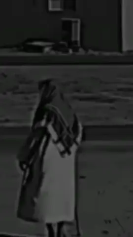 شايب ينادي الصلاة..💔#الصلاه #fooo #fyp 