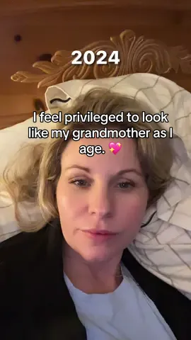 Privileged to age especially to resemble such a special woman in my life.💖 #averagemomnextdoor #grandmother #lookalike #ageinggracefully #amazingwoman #missingyou 