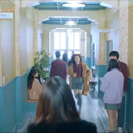 SHE GOT BULLIED AFTER HER SCHOOLMATES DISCOVERED THAT SHE'S ONLY WEARING MAKE UP TO LOOK BEAUTIFUL #fyp #chaeunwoo #leesuho #truebeauty #jukyung #moongayoung #kdrama 