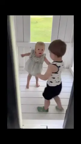 Baby girl was busted with a baby boy.  #funny #busted #sneaky #hilarious #ohmy #daughterproblems #wtf #fyp #lol #whoa #parenting #Love #hug #sneaky #kids #baby #babygirl #babyboy #child #children #realationship #realationships #bonding #puppylove