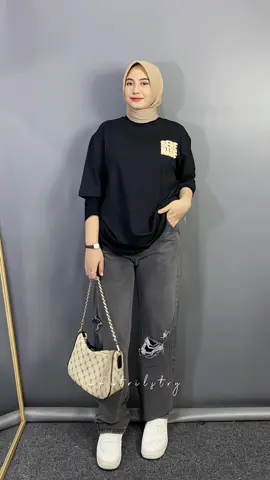 Outfit simple pake celana baggy lose ✨👉🏻  @Ig | @_putrilstry    ~ Detail Outfit Kaos Link no.133 Sneakers Link no.15 Tas Link no.30 #fyp #ootdhijab #ootdhijabstyle 