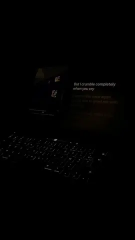 But I crumble completely when you cry 🚬  #audio #fyp #lyrics #trendingsong #arcticmonkeys #505 