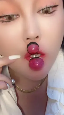 lipstick tutorial, lip fix #foryoupage #fyp #makeuptips #makeuptutorial #lip #lipsync #lipcolourchallenge #lips #lipsing #lipstick 
