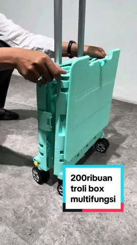 ga perlu bingung lagi kalo lagi belanja atau jalan2 tapi banyak barang bawaan, bahkan cocok dibawa liburan juga. harganya cuma 200ribuan aja uda bisa dapet troli box multifungsi yang bisa dilipat ! #racuntiktok #racuntiktokshop #troli #trolley #trolibarang #tasbelanja #luggage #luggagebag 