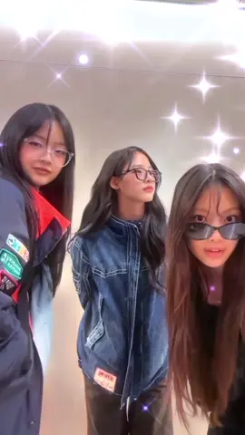 ᑎᒍ ᔕᕼᗩKE •ﻌ• #NewJeans #뉴진스 #Film_By_NewJeans #NewJeans_is_Everywhere