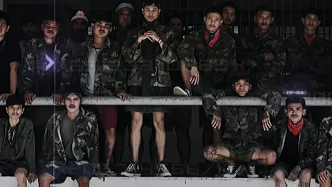 แก๊งค์พ่อบ้าน 🔥 #วัยหนุ่ม2544 จักรวาลของ 4kings #toptodsapol #paearak #ท็อปทศพล #เป้อารักษ์ #4kings2 