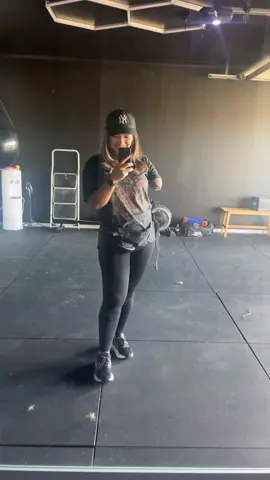 Hi 👋🏽❤️ . . . . @sahilylife . . . . . . #Love #prothetics #arm #girl #smile #happiness #gratitud #vida #gratitud #linda #life #brazo #amputada #amputee #amputeelife #amputeegirl #amputeetiktok #amputeemodel #amor #life #melbourne #latin 