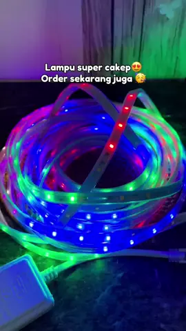 Lampu super cakep dan waterproof cocok untuk dekorasi dimanapun nih😍👍🥳#ledselang #lampuledselang #ledselangoutdoor #ledselangrgb #lampudekorasi #lampuhias #ramadanekstraseru #fyp #mteid 