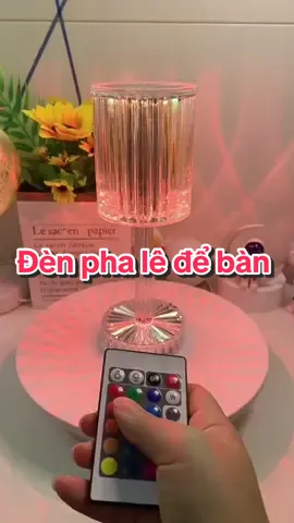 Chiếc đèn pha lê siêu đẹp dùng làm đèn decor hoặc đèn ngủ đều được nha #denphale #denphale16mau #dennguphale #dennguphaledoimau #dennguphalecamung 