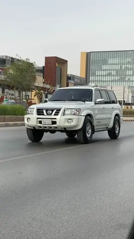 نيسان باترول سوبر سفاري ٢٠٠٤ ♥️ #fyp #fypシ゚viral #explore #riyadhseason #carsoftiktok #الرياض_الان #سيارات #vtc #4800 #فتك #فتك_الخليج #فتك_4800 #نيسان #نيسان_باترول #تيربو #سفاري 