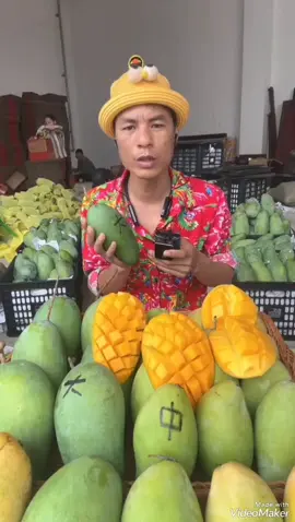 #歡仔表哥  #直播帶貨搞笑視頻  #看一遍笑一遍  #😂😂🤣🤣👍 