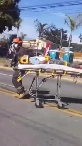 Rolling up on you just to say..  Keep your heart open.  Be sincere.  Keep the Faith.  God is going to SURPRISE YOU!!!  #keepthefaith #besincere #beopen #rollingoffstretcher #stretcher #laughmore #funnycontent #encouragingreels #viralsounds #viral #faithtalk #rollingwithGods #preacHER #YAM #ebenezereverywhere #ebenezeratl #faith #humor #liveabalancedlife #prayer #christianhumor #challenge 