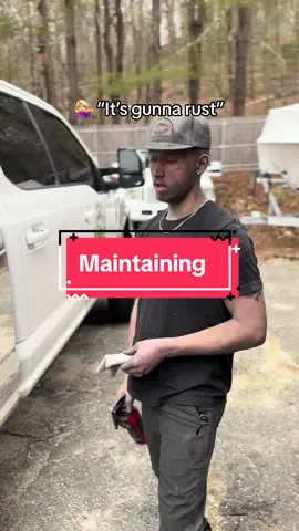 “Its gunna rust bro…” #polishing #buisness #eastcoastpolishing #renegade #fyp #hatedbymany #aluminum #truck #ford #foryou 