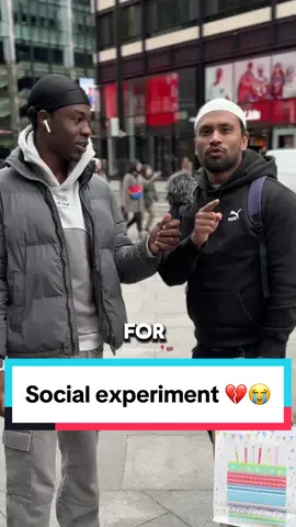 Day 16 of ramadan, Social experiment, on Muslim people 📍🇬🇧 #fyp #foryou #viral #Muslims #mubarak #social #exprerment #💔 #😭 