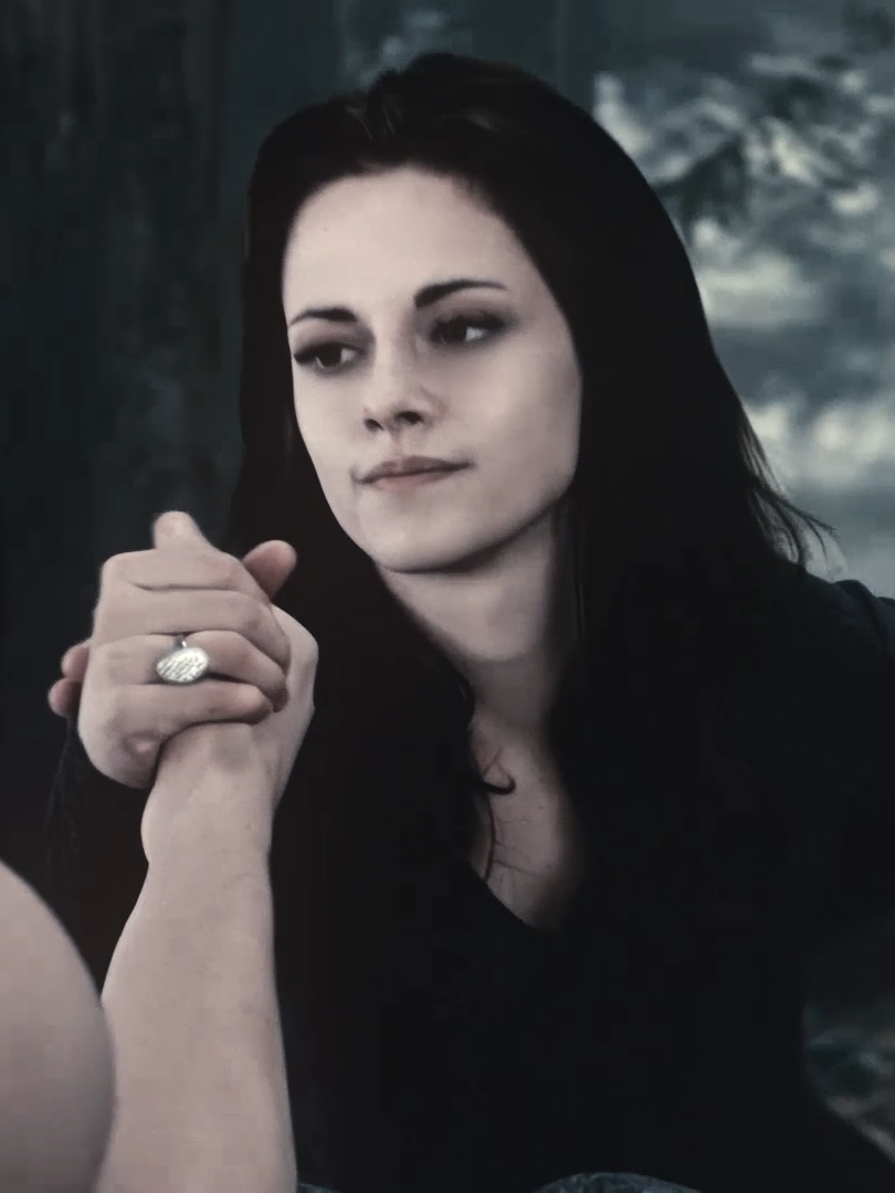 bye bye #bellaswan #twilight #twilightedit