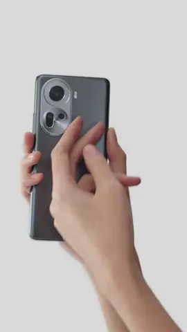 #OPPOReno11 en Gris Titanio ¡Enigmático y elegante! 🖤✨#ExpertoEnRetrato