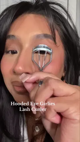 @TJ Maxx find Eyelash Curler from @japonesque best for hooded eyes 🫶🏼 #tjmaxxfinds #lashcurler #hoodedeyes #tjmaxx #makeuptool Eyelash curler, beauty tool, beauty essentials 