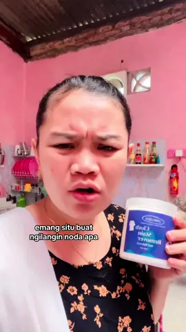 Membalas @bunda masa sih ga ngaruh, nih gw test sekaligus 3 macem noda #unikleen #unikleenclothstainremover 