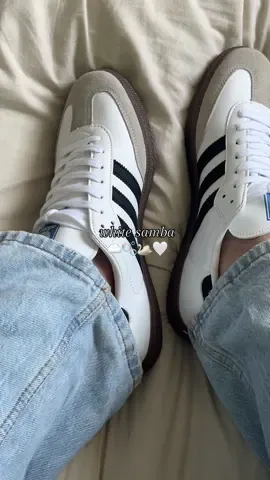 enamorada ☁️🫧🦢🤍 #parati #foryou #thatgirl #unboxing #adidassamba #adidasoriginals 