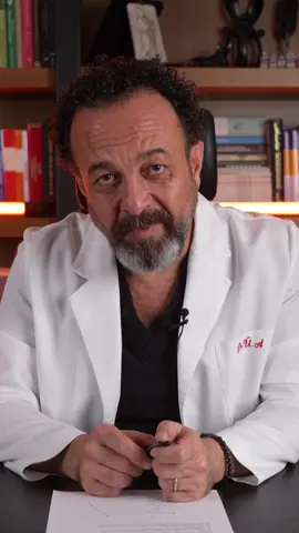 Şiddetli kabızlık nasıl geçer? Bu videomuzda kabızlık ile ilgili evde kolaylıkla uygulayabileceğiniz bir tarif veriyorum. #İlaçsızYaşam #DrÜmitAktaş #ilaçsızyaşammümkün #ilaçsıztedavi #ilaçsızhayat #ilaçsızbesinler #şiddetlikabızlık #zeytinyağı 