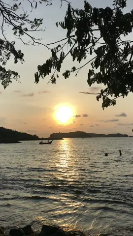✨ #fyp #fypシ #aceh #laguaceh #ramlanyahya #musikaceh #sunset #pantai 