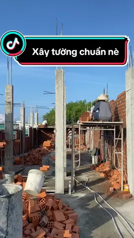 Lên công trình xem công nhân xây tường như thế nào nha anh em!#xaynhatrongoiacphome #thicongxaydung #thicongtrongoi #nhadep #nha #thietkethicongtrongoi #thicongnhadep #xaydungtrongoi #tiktok #thinhhanh #xaynhagiare #thicongnhapho #baogiaphantho #fyp #viral #xuhuong #thanhthoiluottet 