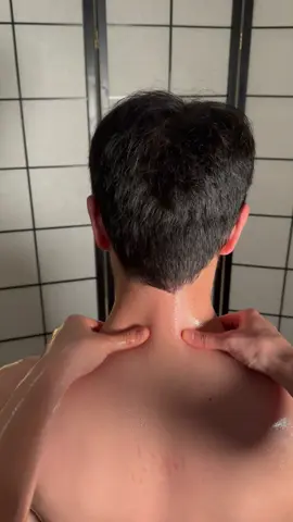 [마스크맨 ASMR] 어깨에 힐링을 주다. #마사지 #MASSAGE  #CARE #foryou