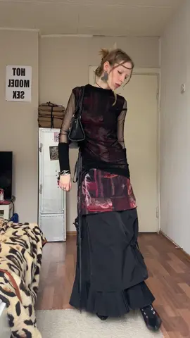 fit check  #ootdinspo#OOTD#fitcheck#altfashion#alttiktok#thrifted#thriftstorefinds#pinterestoutfit#vintagefashion#grwmoutfit#thrifttok#thriftedoutfits#fashiontiktok#vintagefashion 