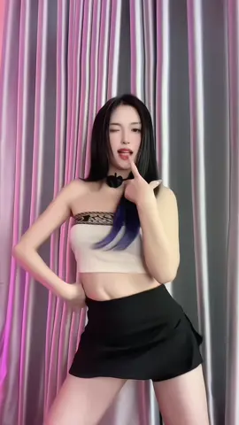 Ai cho em quá gian về nhà với 😛 #idollive #idoldance #dance #livestream #kittidance🔥🔥 