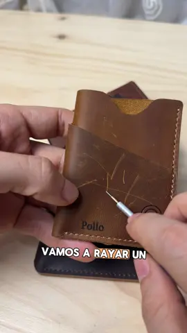Curando cuero con productos que nos recomendaron en los comentarios #pacificwallets #pymecostarica 